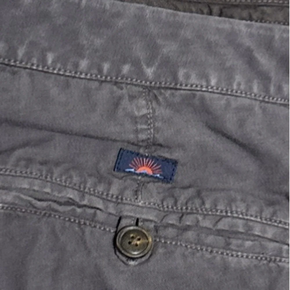 Faherty Shorts Men's Size 30 Gray Flat Front Chino